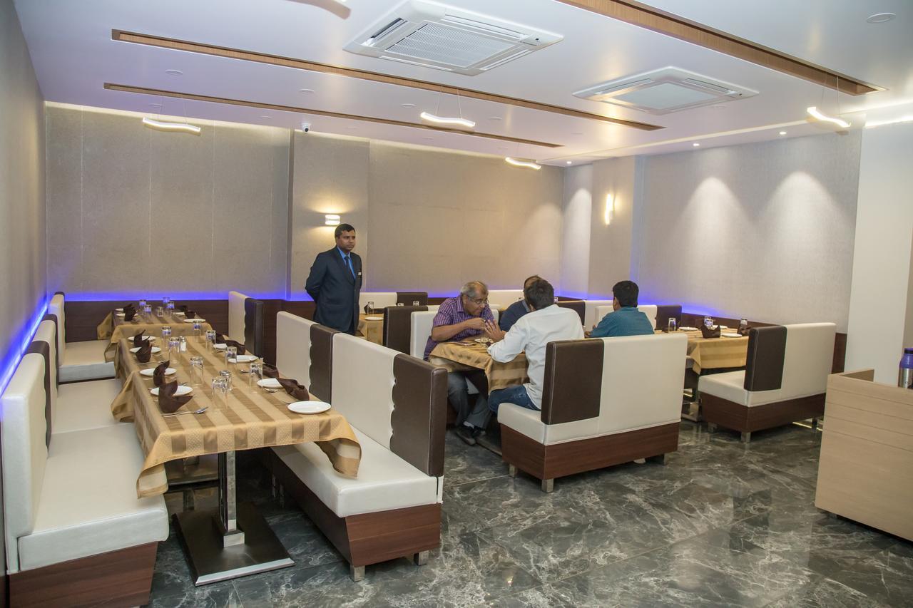 桔子国际酒店 苏拉特 外观 照片